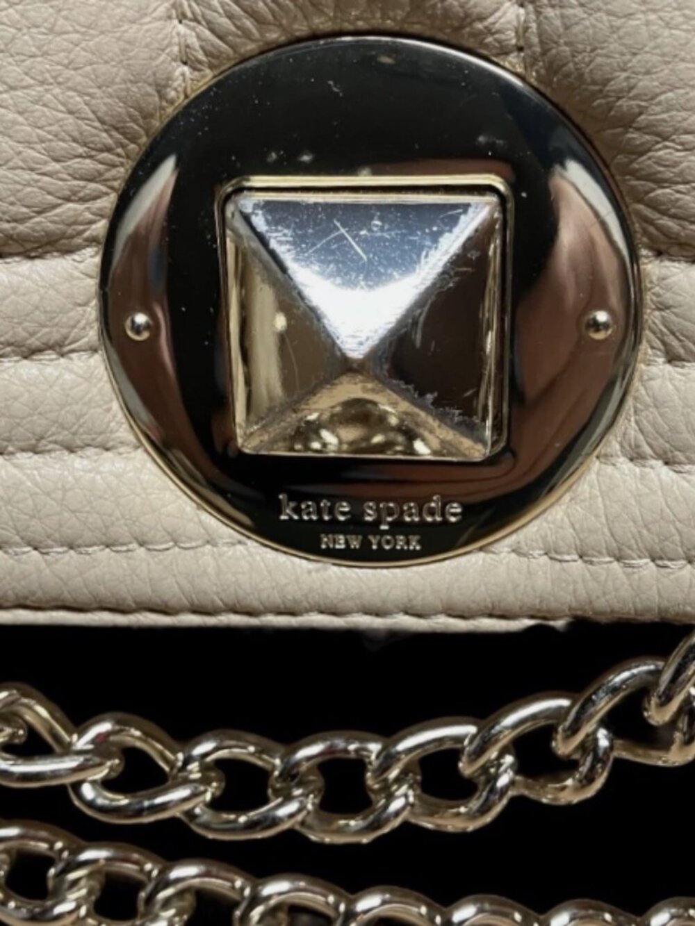 KATE SPADE NEW YORK CLASSIC GOLD COAST BEIGE QUILTED LEATHER PURSE ADJ STRAP - Picture 11 of 13